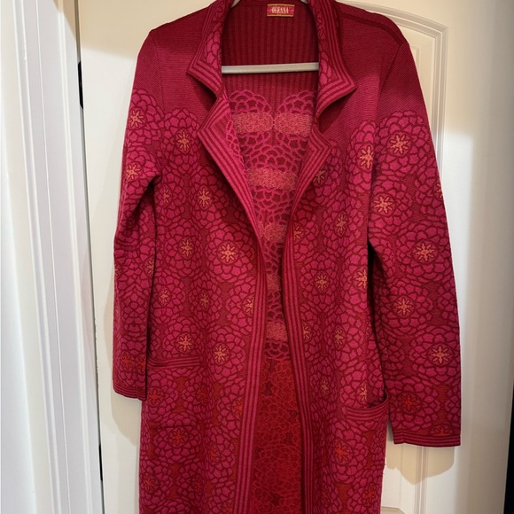 Oleana Sweaters - Elegant Floral Knit Cardigan in Deep Red